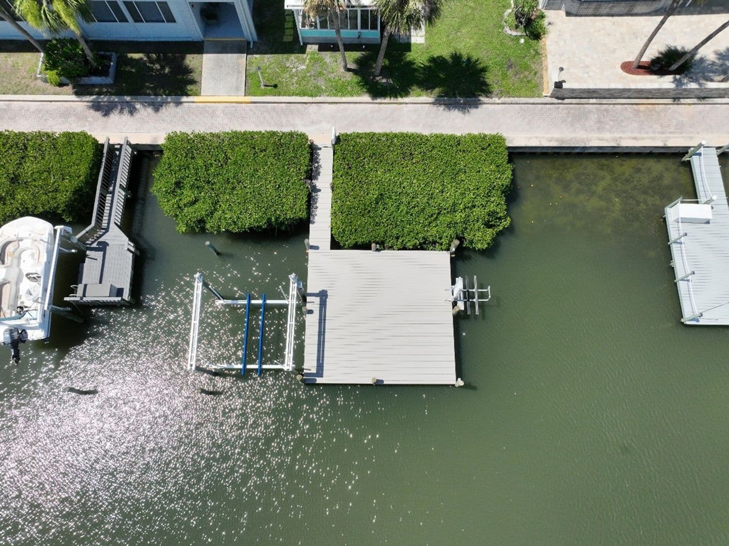 Tampa House: 4851 W. Gandy Blvd. Canal 5