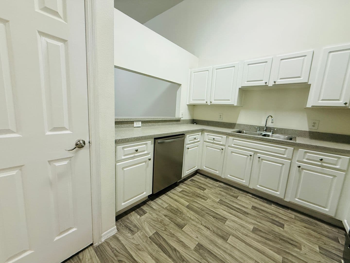 Tampa House: 8507 N. Hyaleah Rd.