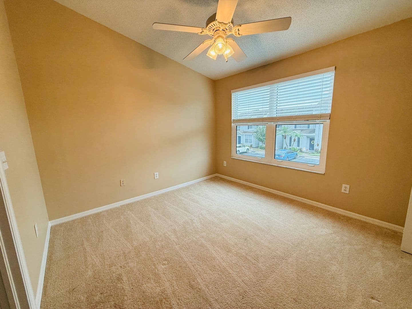 Riverview Townhome: 6253 Osprey Lake Cir