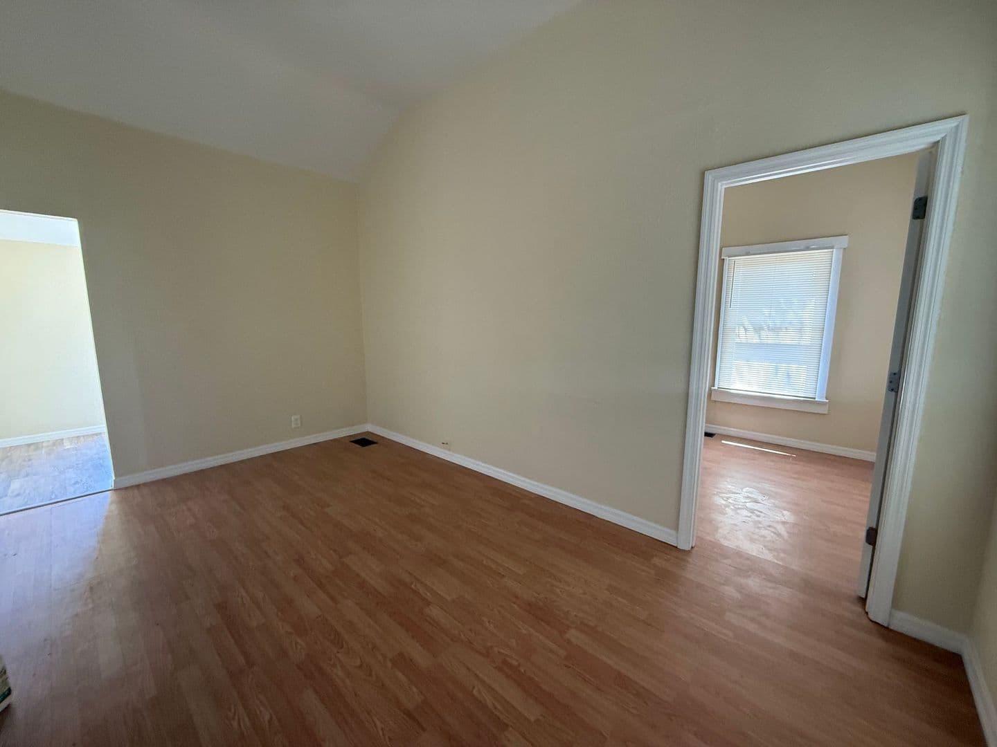 St. Petersburg House: 1711 39th St. S.