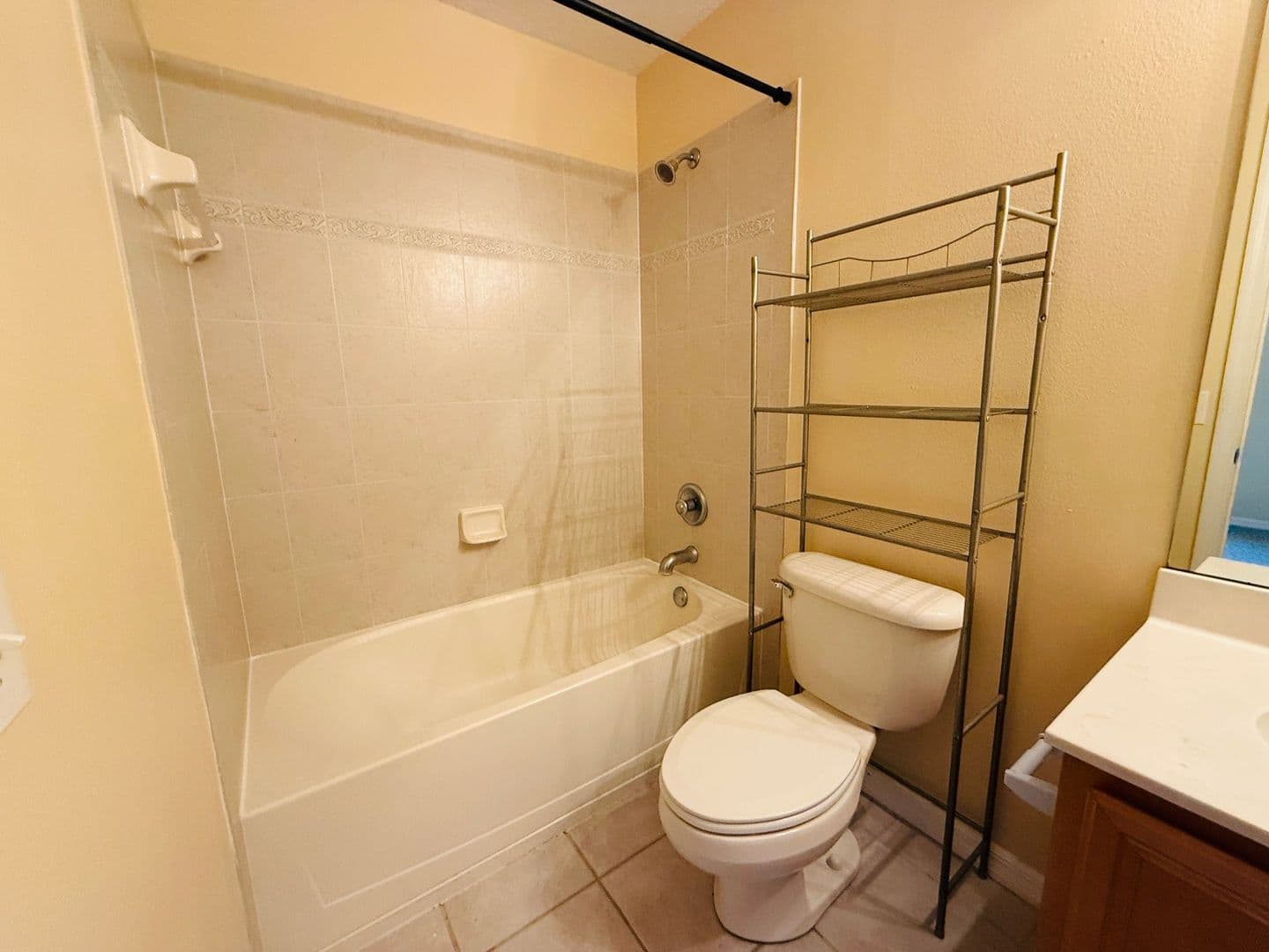 Tampa Townhome: 8533 Trailwind Drive