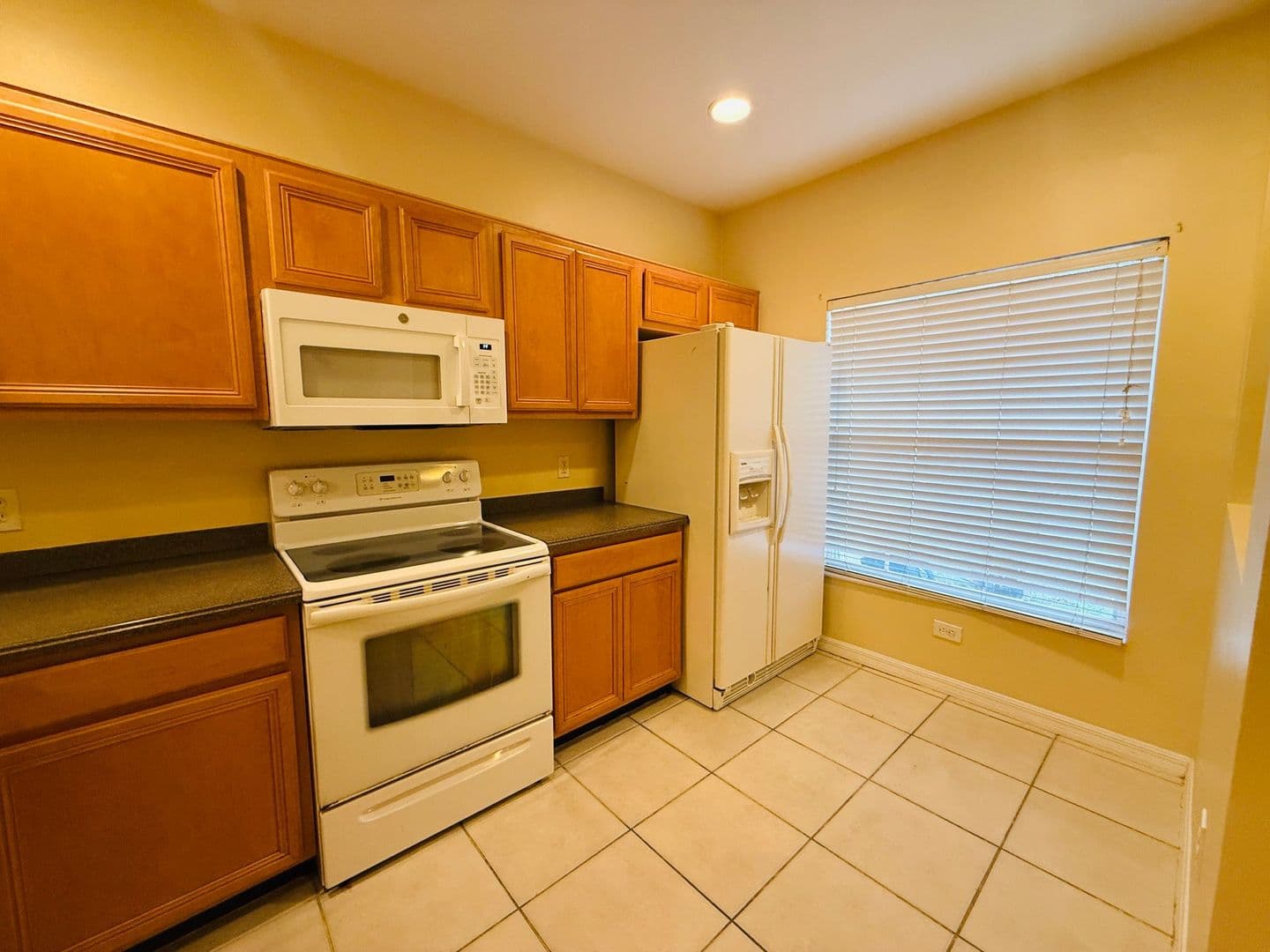 Tampa Townhome: 8533 Trailwind Drive