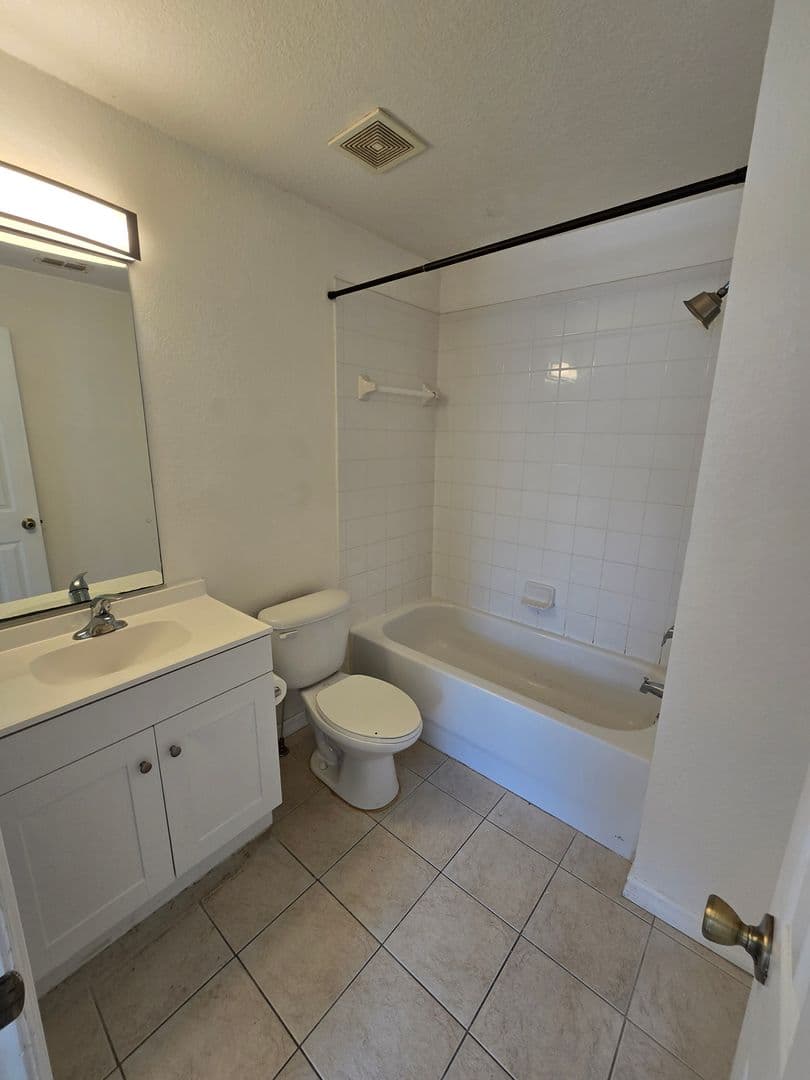 Tampa Townhome: 4431 Har Paul Cir.