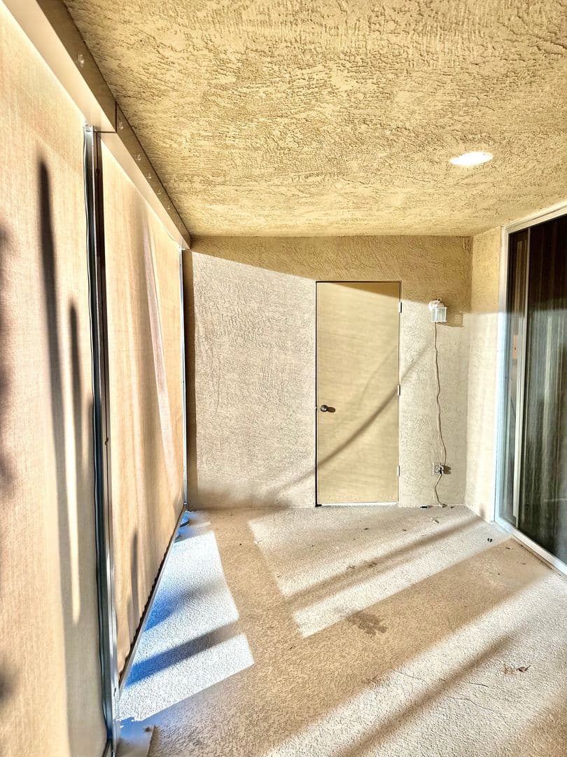 Palm Desert Apartment: 46255 Portola