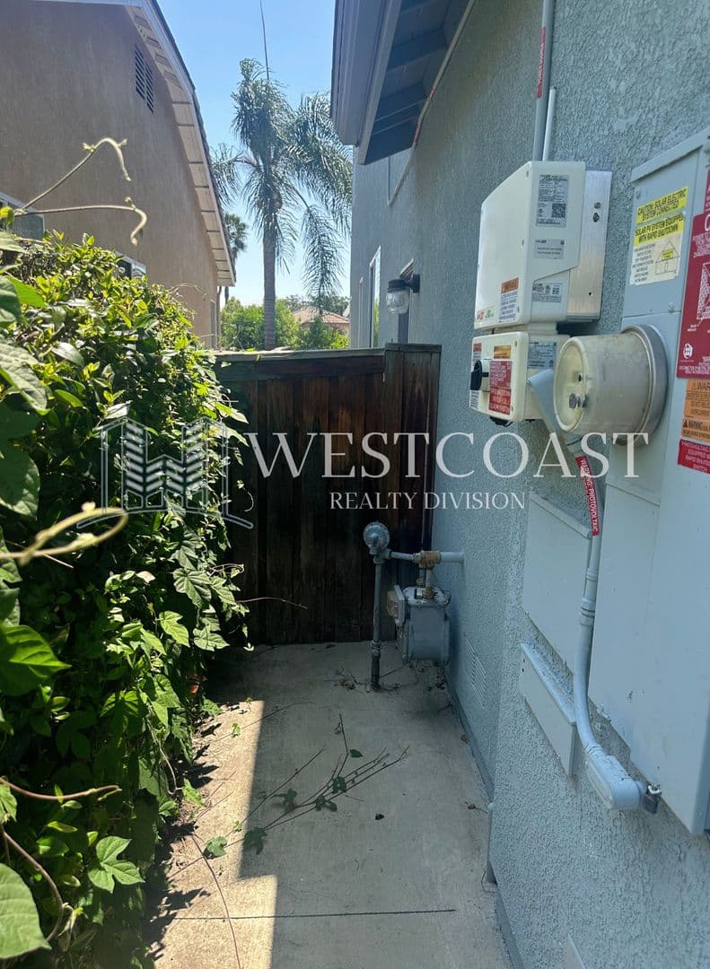 Murrieta House: 26719 Evergreen Avenue - Murrieta - 26719 Evergreen Ave 1