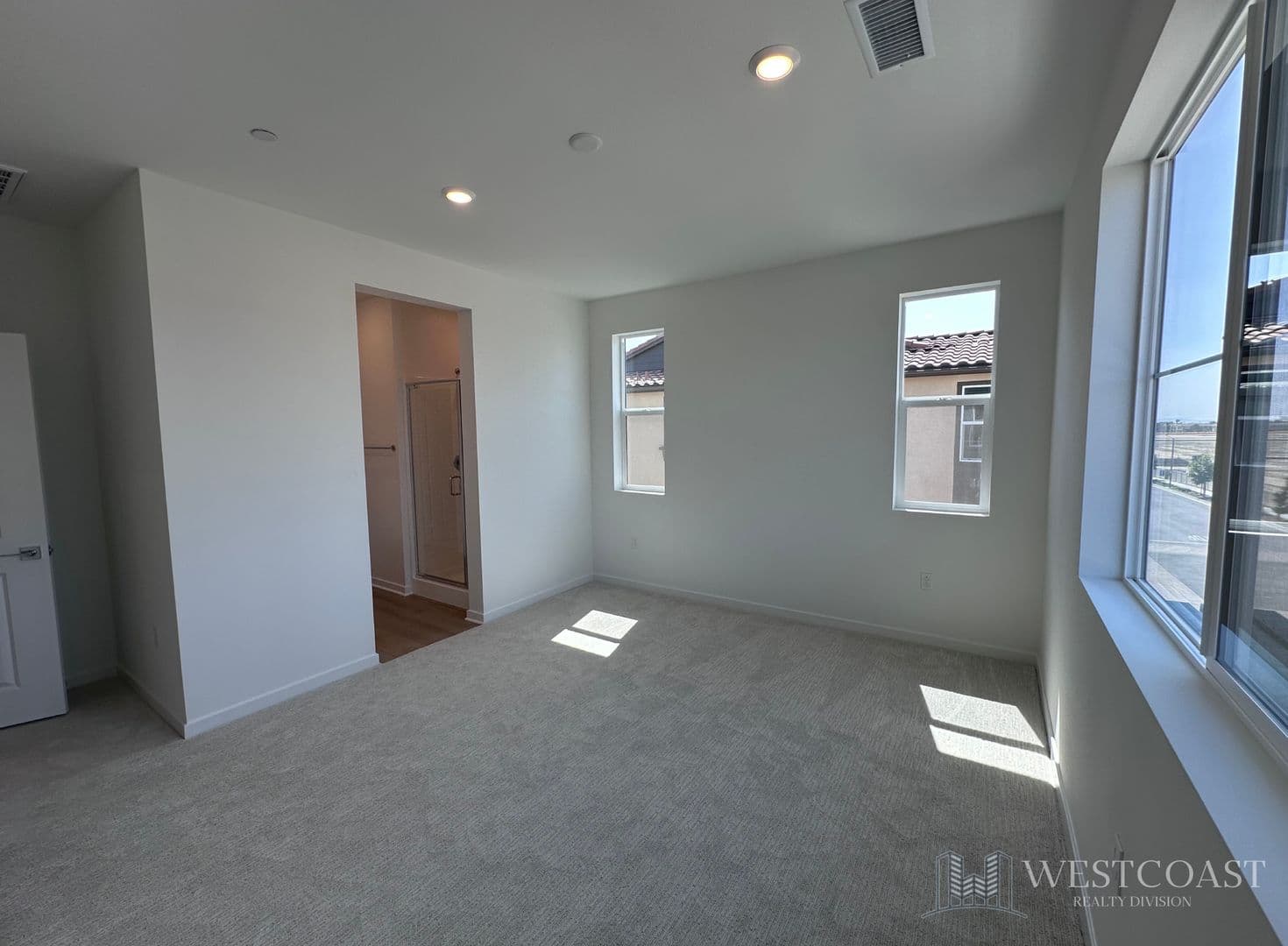 Eastvale House: 5954 Catskills Ct.