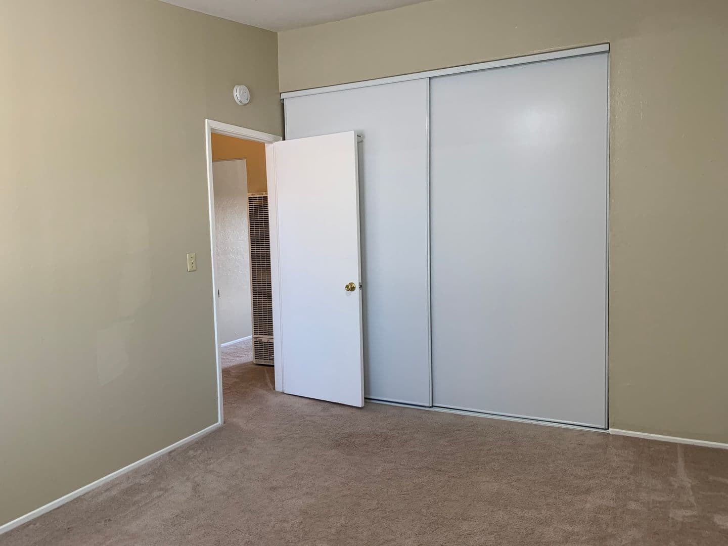 Campbell Apartment: 605 Gamma Court
