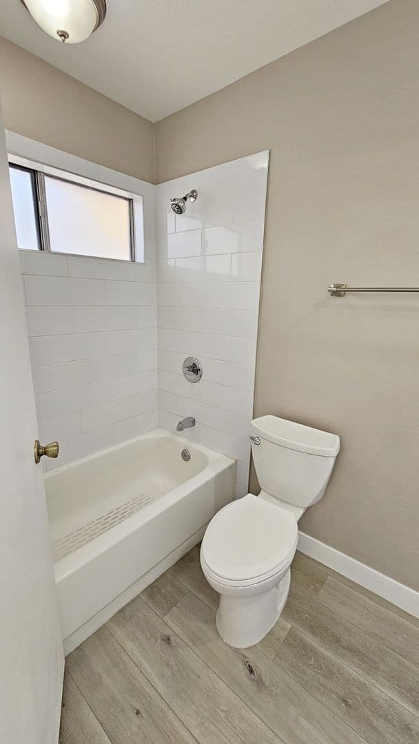 Glendale House: 10127 W. Orange Dr.