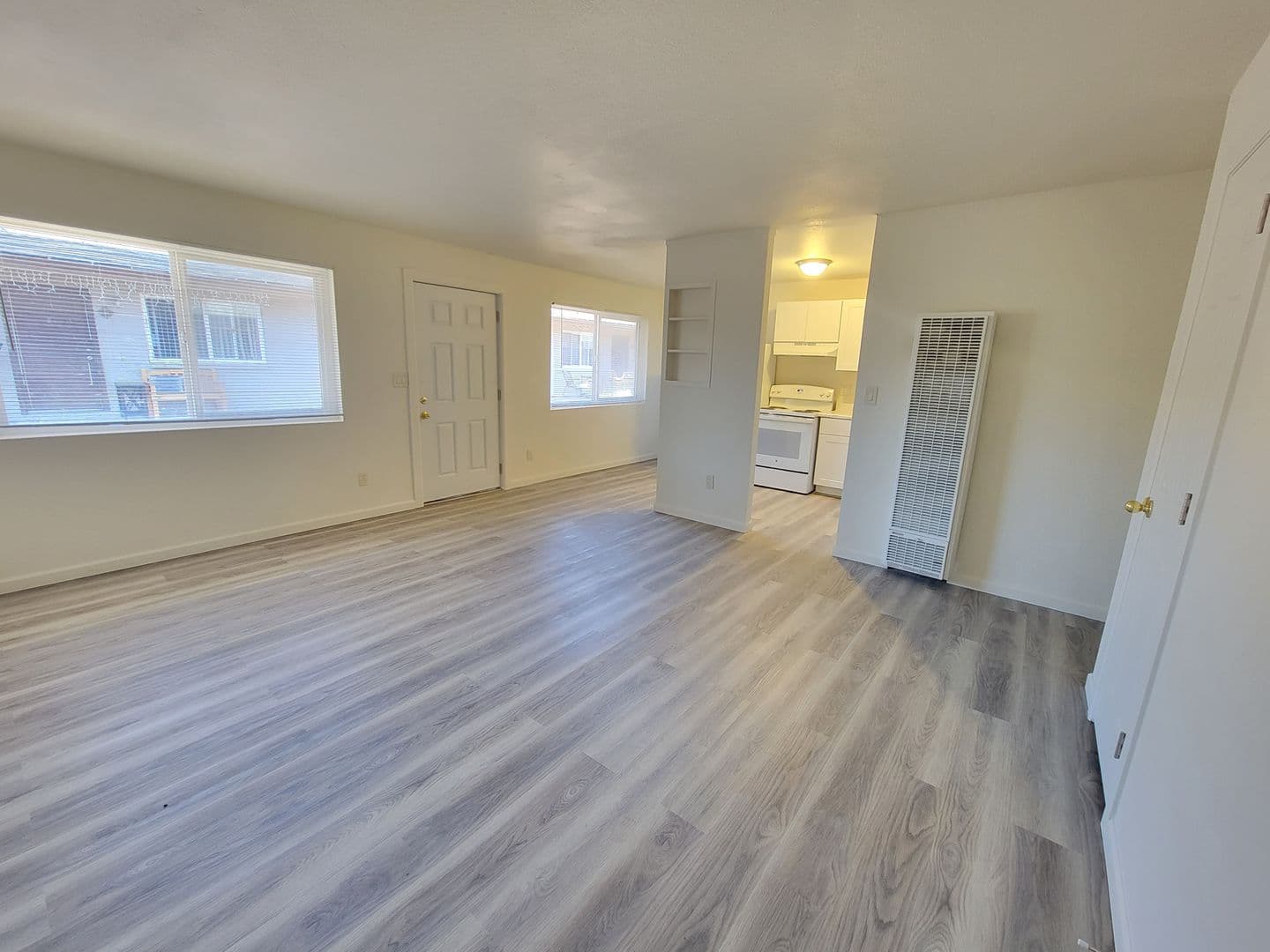 Flagstaff Apartment: 3009 N. Rose St. 9-15