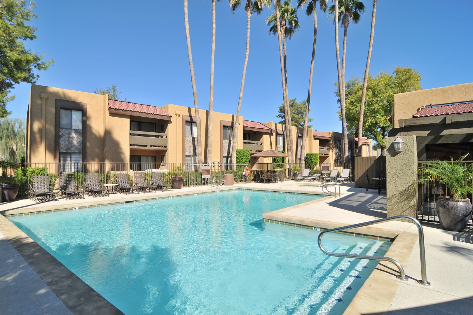 Scottsdale House: 8500 E Indian School Rd #226