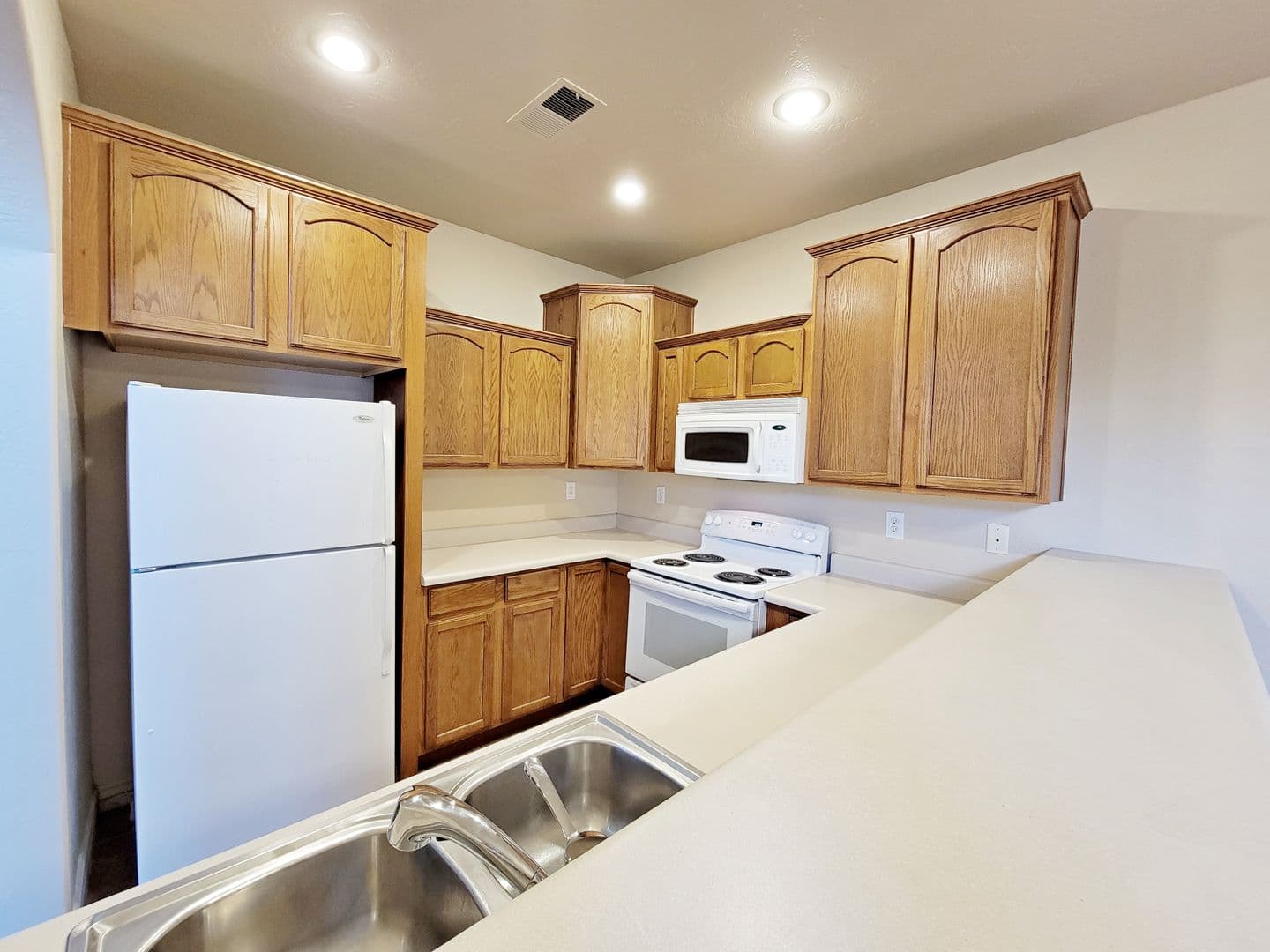 Flagstaff House: 1402 E. Scarlet Dr.