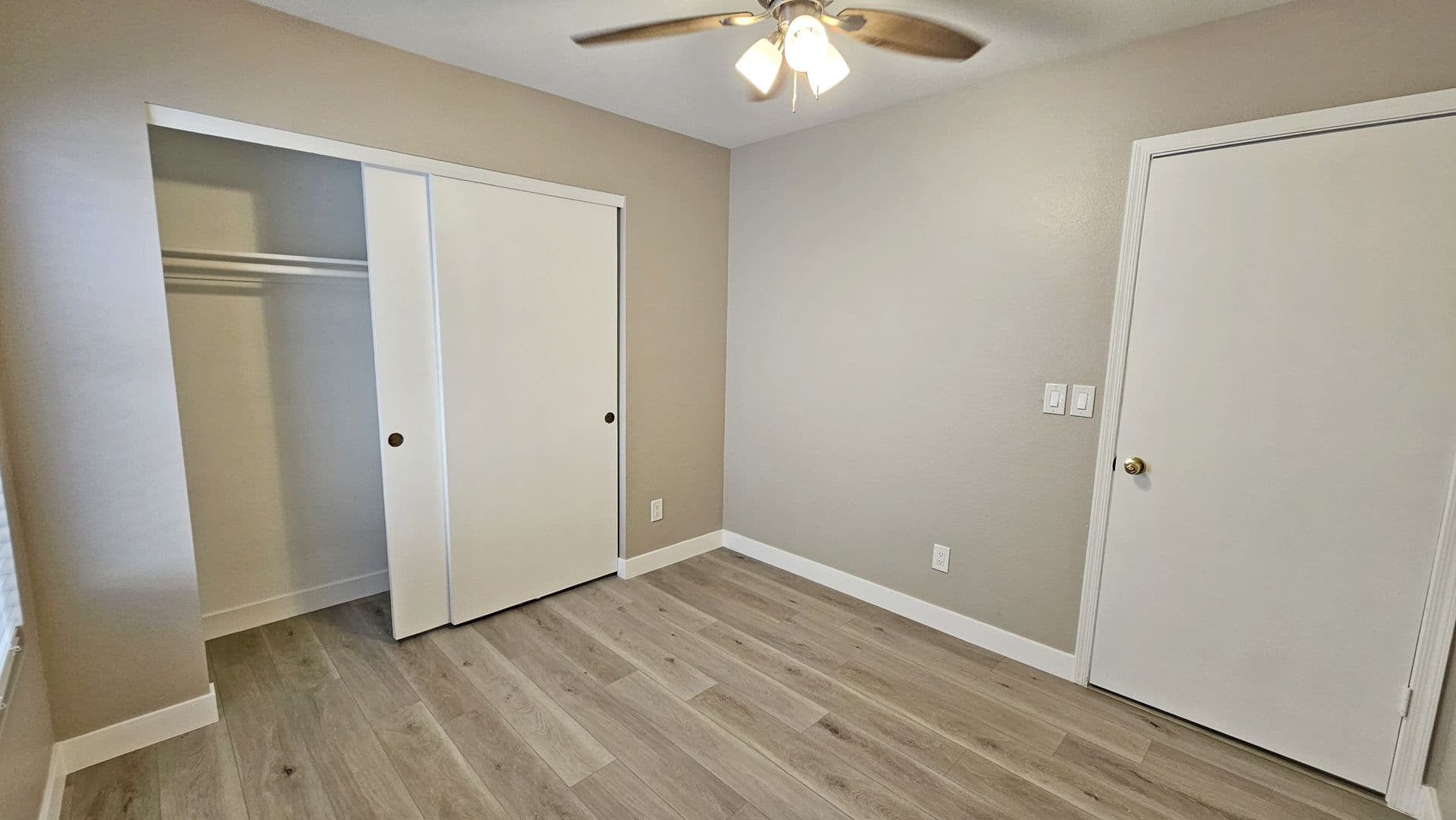 Glendale House: 10127 W. Orange Dr.