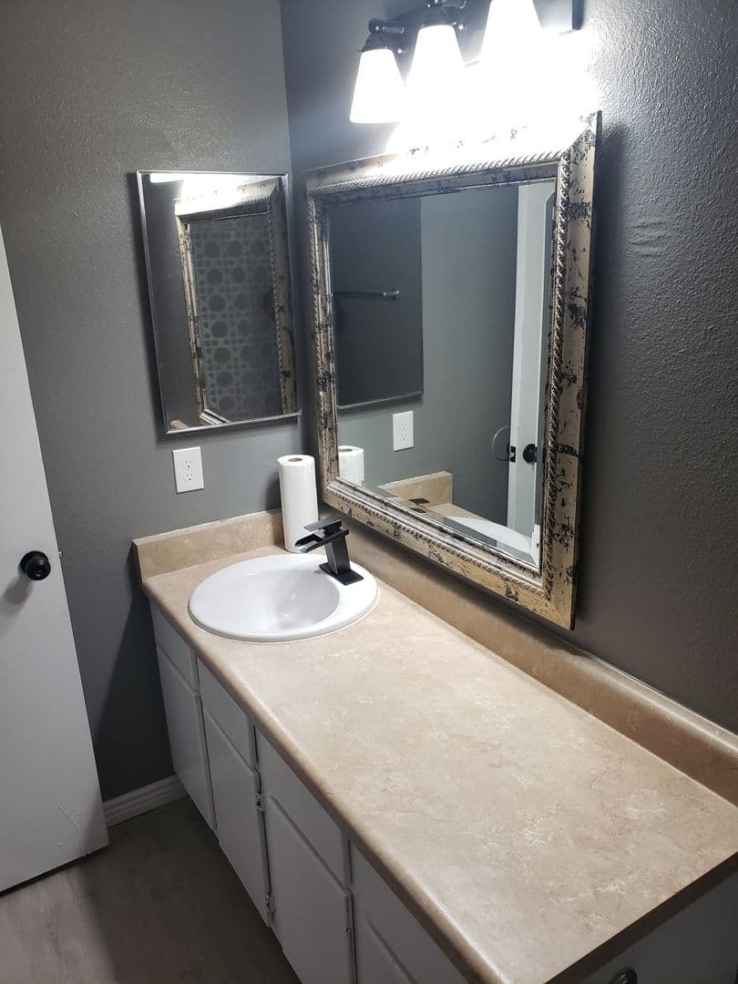 Flagstaff Condo: 1385 W. University Ave. #9-167