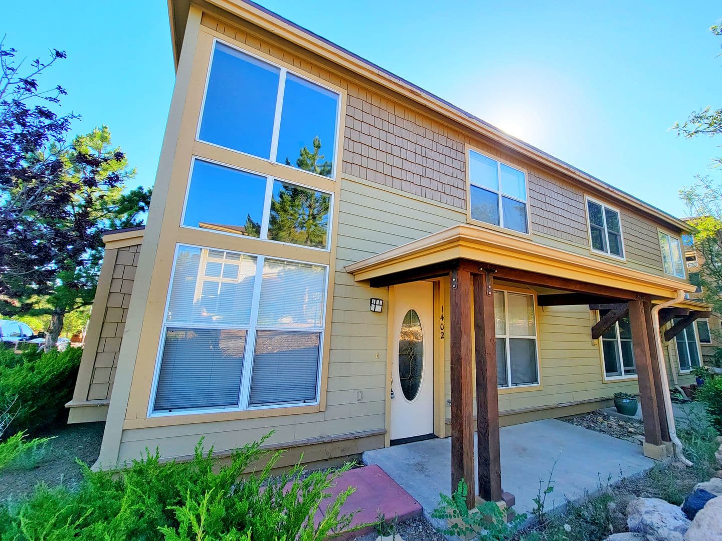 Flagstaff House: 1402 E. Scarlet Dr.