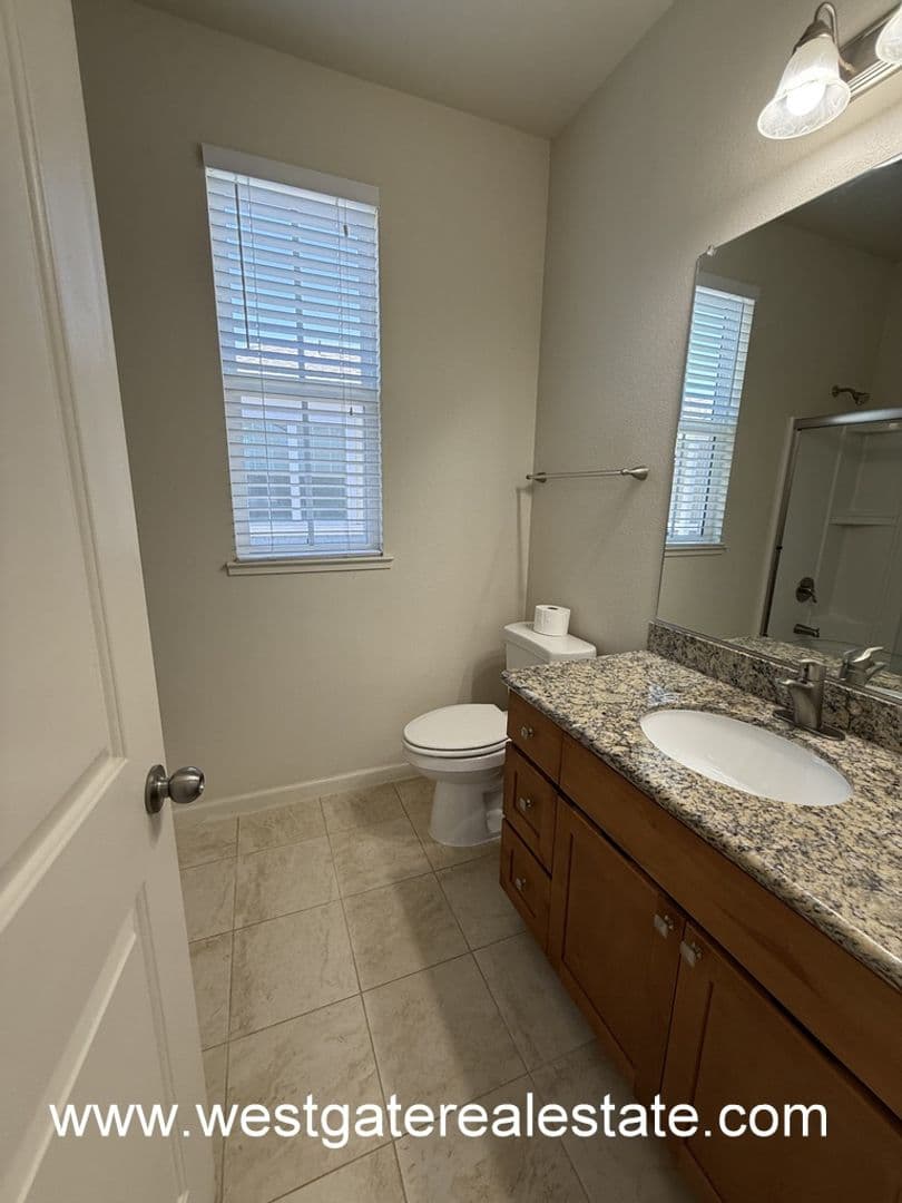 Petaluma House: 703 Wood Sorrel Drive