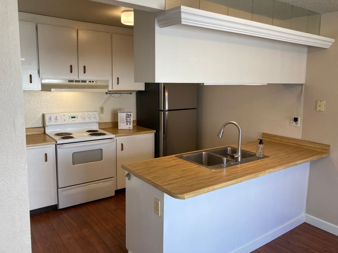 Rohnert Park House: 1065 Copeland Creek Dr