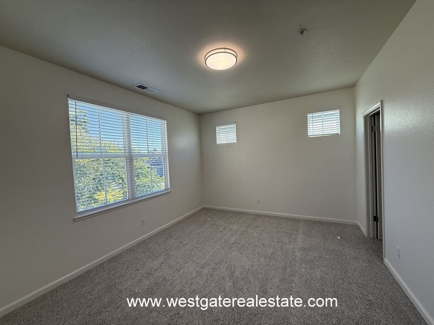 Petaluma House: 703 Wood Sorrel Drive