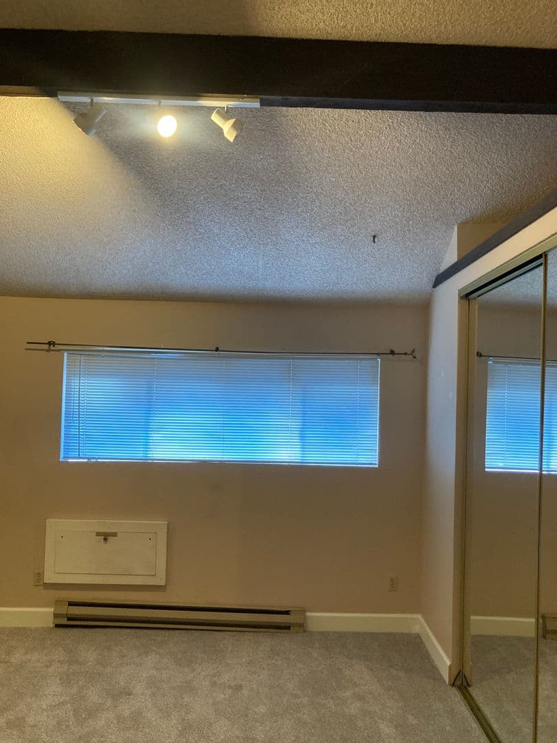 Rohnert Park House: 1065 Copeland Creek Dr