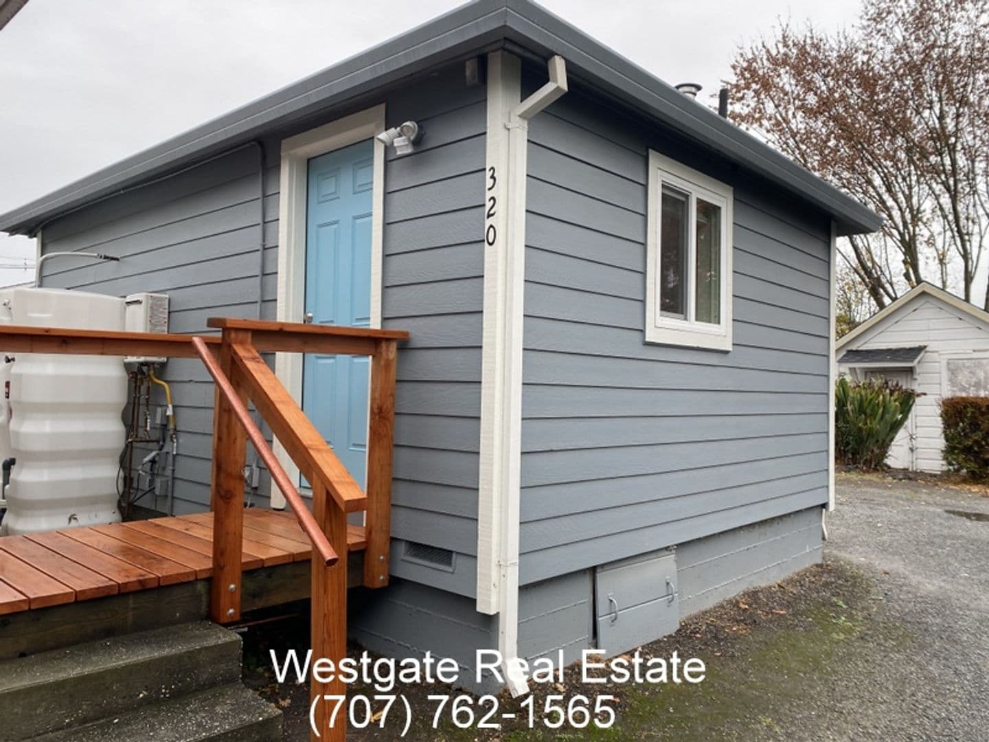 Petaluma Apartment: 320 Bassett Street