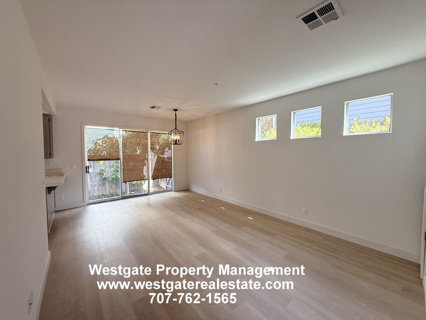 Petaluma House: 2083 Easton Drive