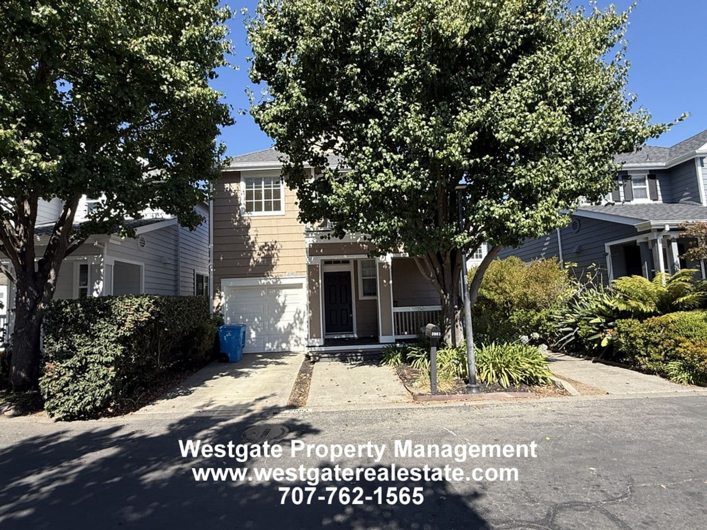 Petaluma House: 2083 Easton Drive