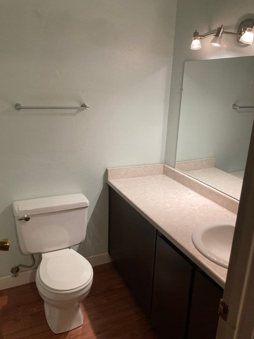 Rohnert Park House: 1065 Copeland Creek Dr