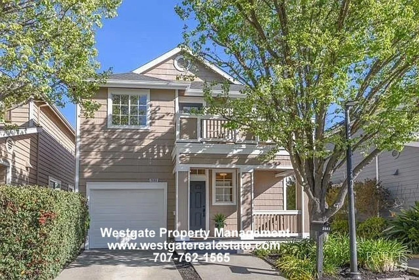 Petaluma House: 2083 Easton Drive