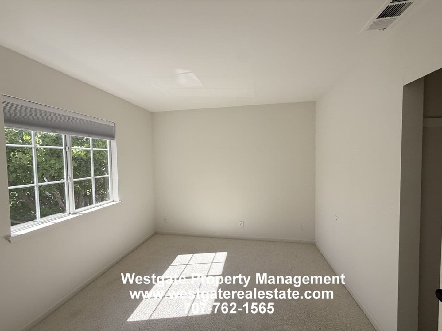 Petaluma House: 2083 Easton Drive