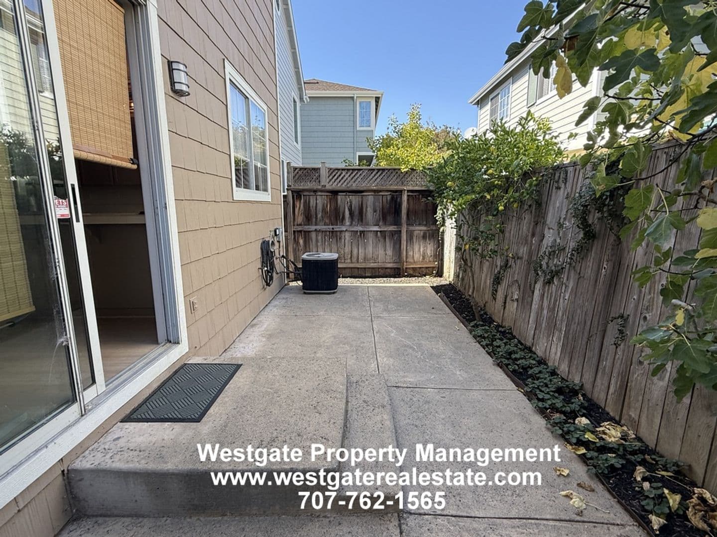 Petaluma House: 2083 Easton Drive