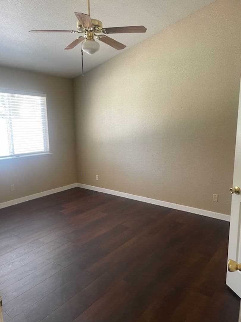 Merced House: 443 Tulane Dr