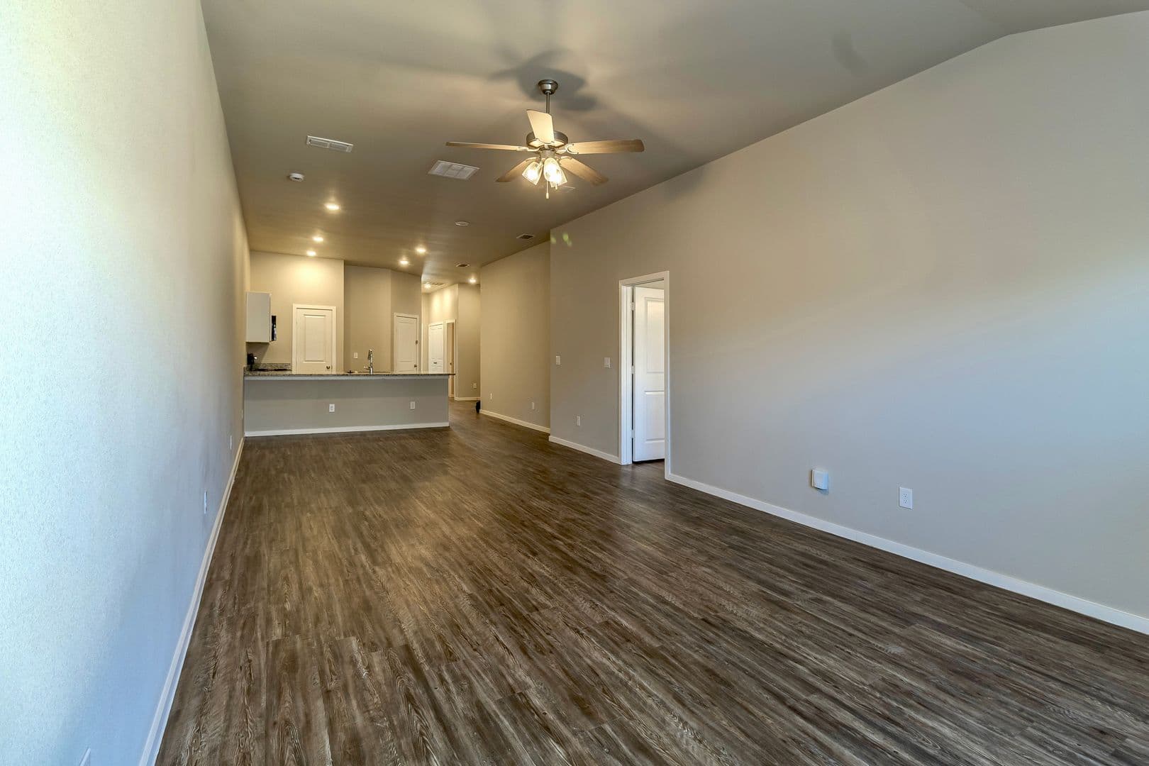 Lubbock Apartment: 2118 N Jayton Avenue