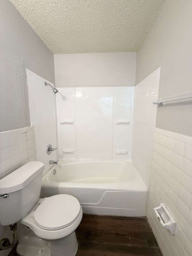 Lubbock Apartment: 922 44th Street