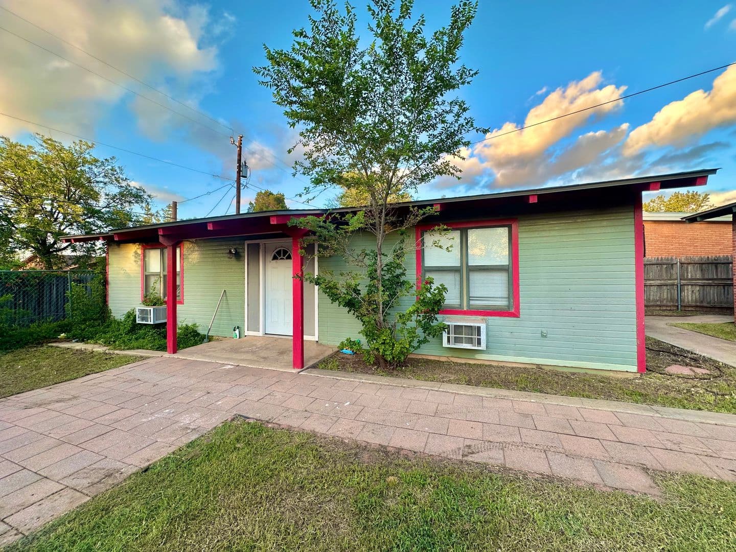 Lubbock Apartment: 3410 40th Street