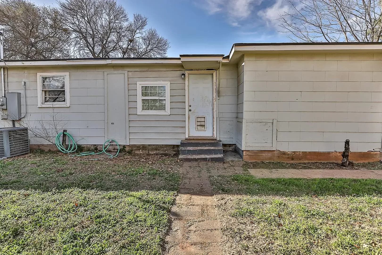 Lubbock House: 2116 36th Street