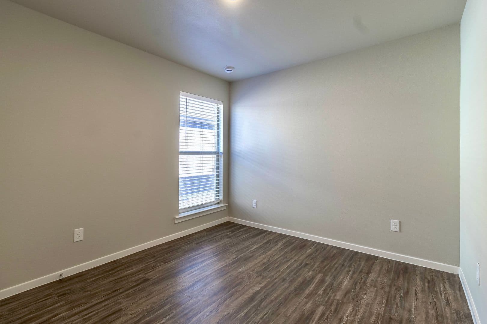 Lubbock Apartment: 2118 N Jayton Avenue