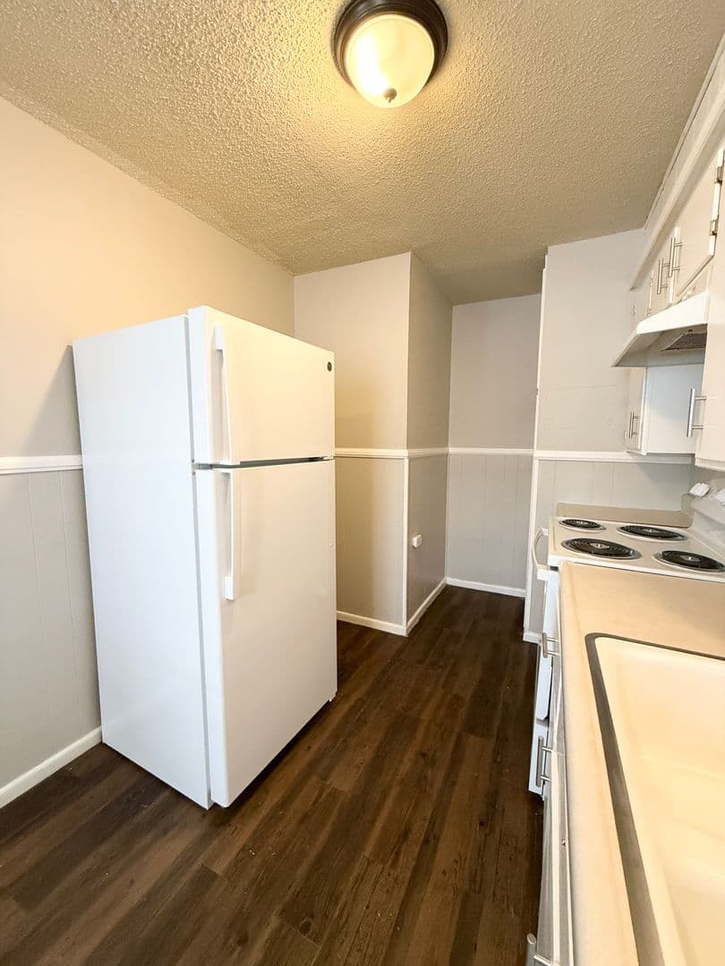 Lubbock Apartment: 922 44th Street