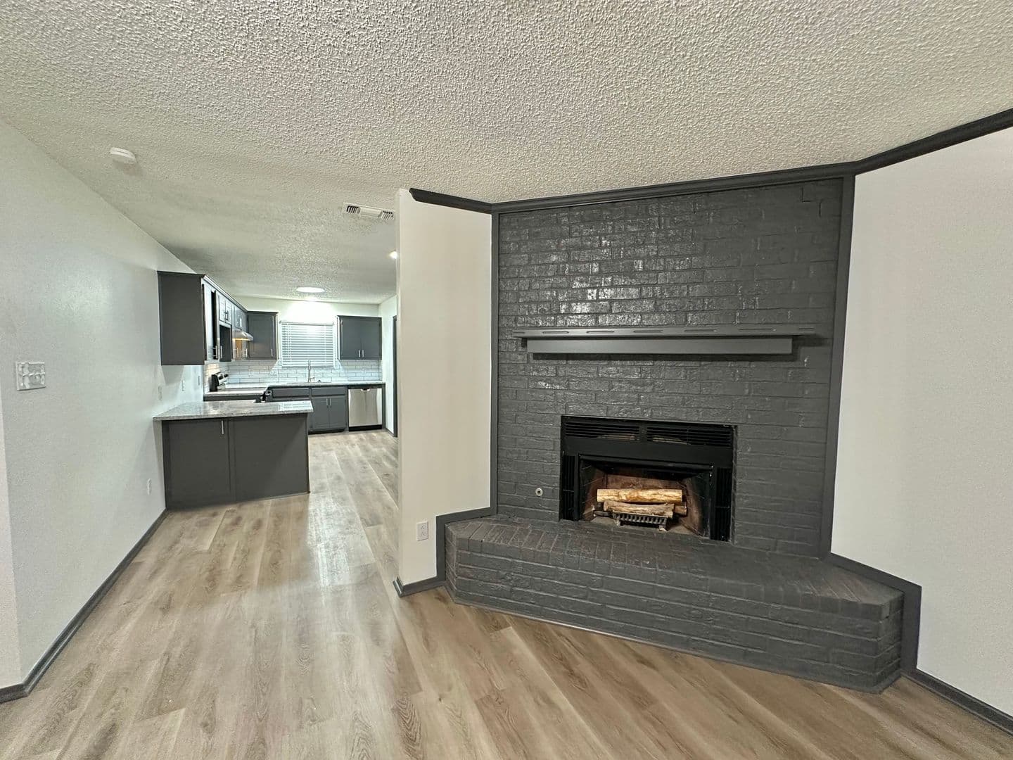 Lubbock Apartment: 7410 Avenue W
