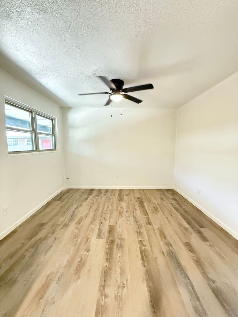 Lubbock Apartment: 1710 9th Street