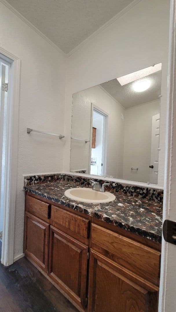 Lubbock House: 6801 19th Street #594