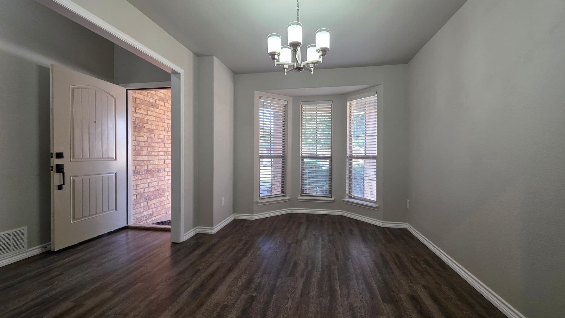 Lubbock House: 6609 37th Street