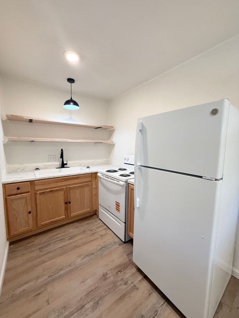 Lubbock Apartment: 1710 9th Street