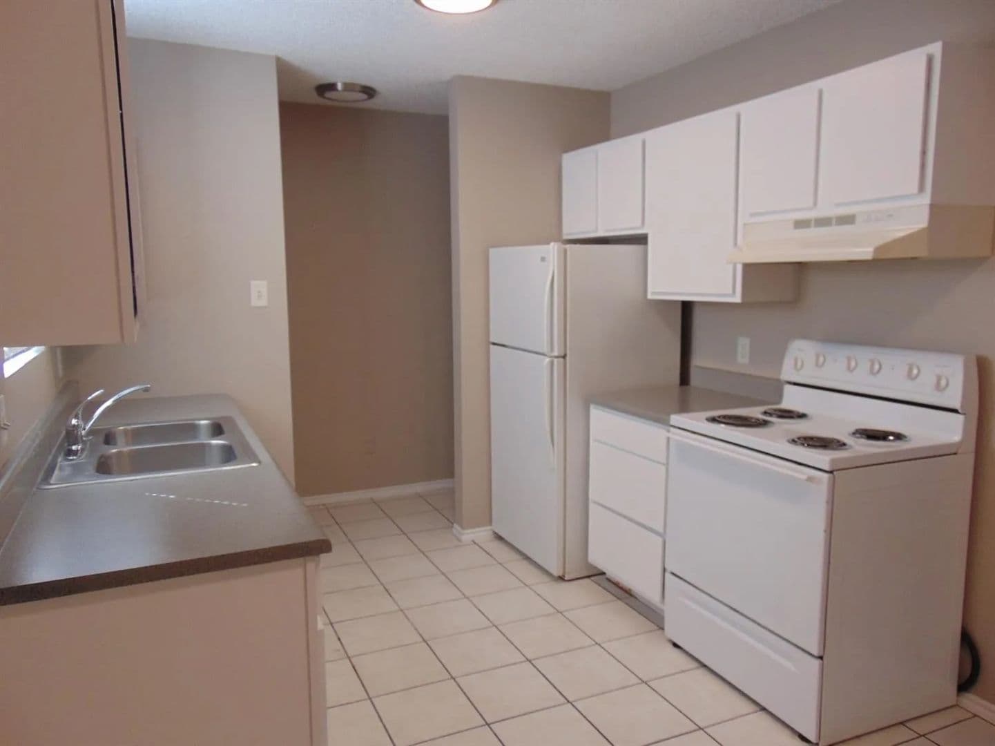 Lubbock Apartment: 912 82nd Street