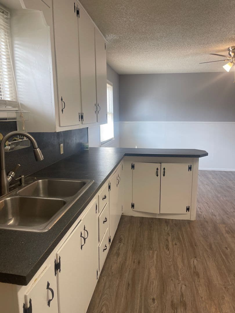 Lubbock House: 4601 Fordham Street