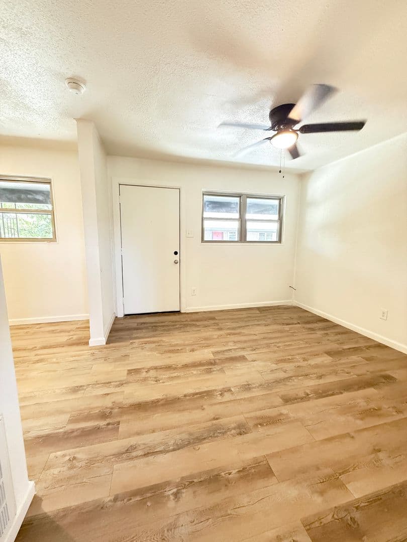 Lubbock Apartment: 1710 9th Street
