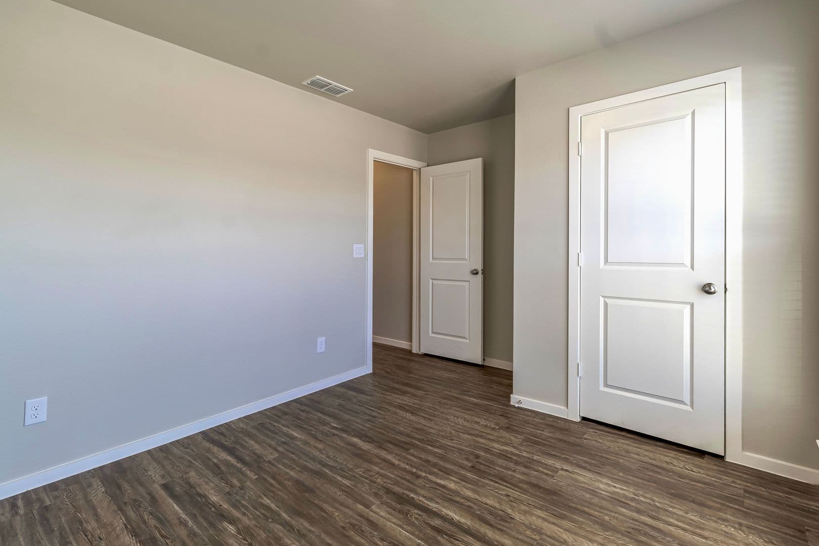 Lubbock Apartment: 2118 N Jayton Avenue