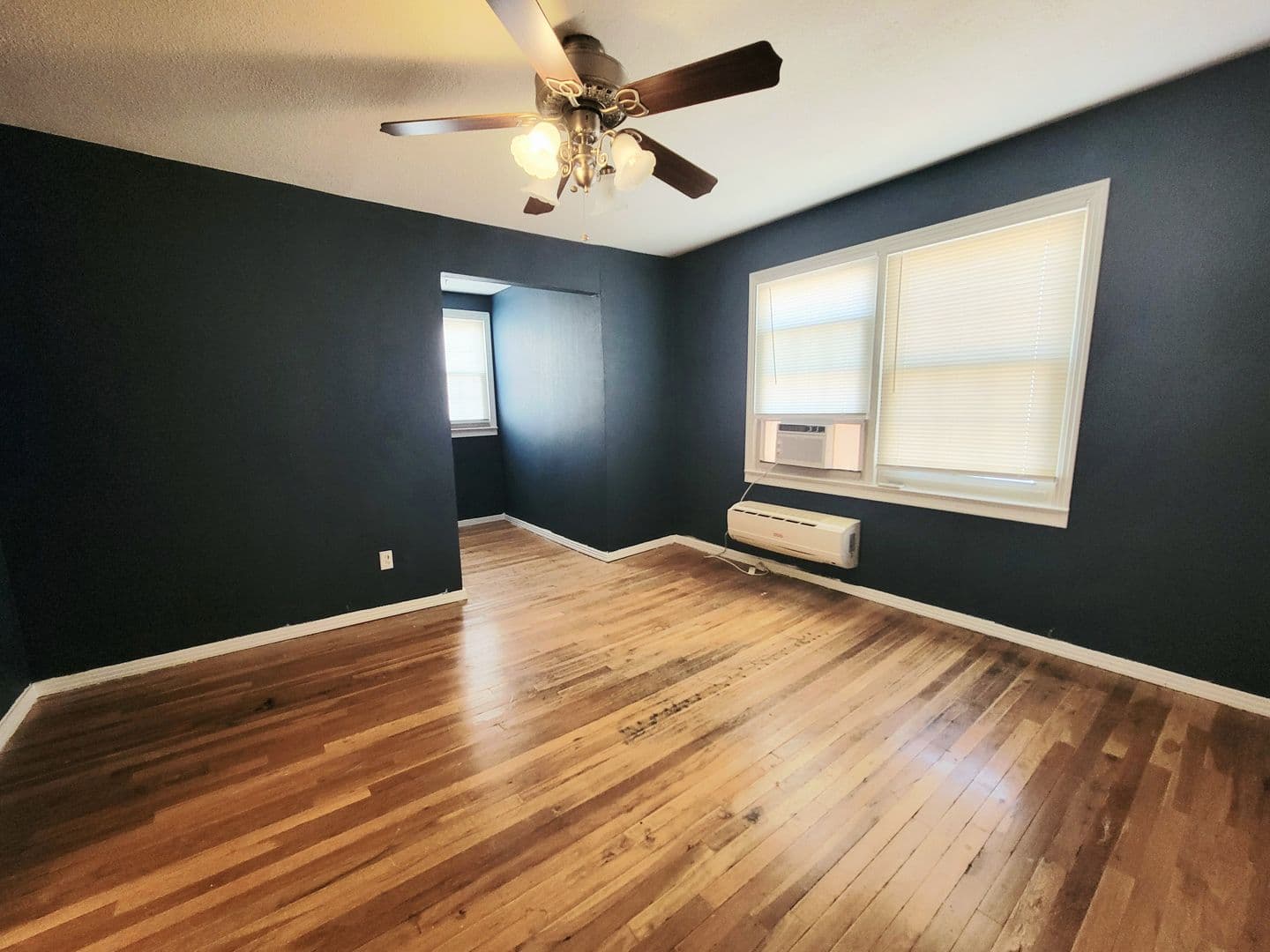 Lubbock House: 2003 16th Street