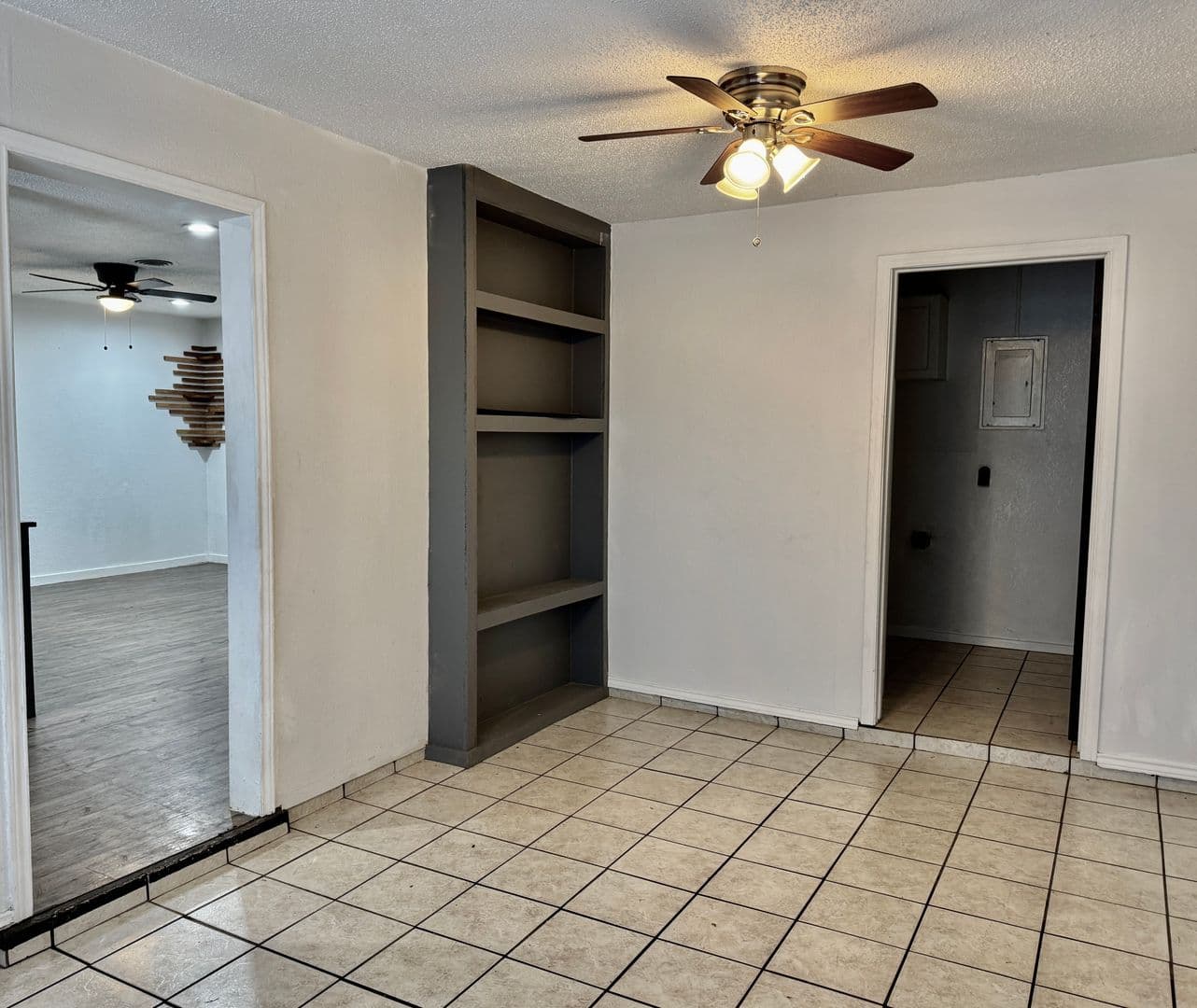 Lubbock House: 5421 13th Street