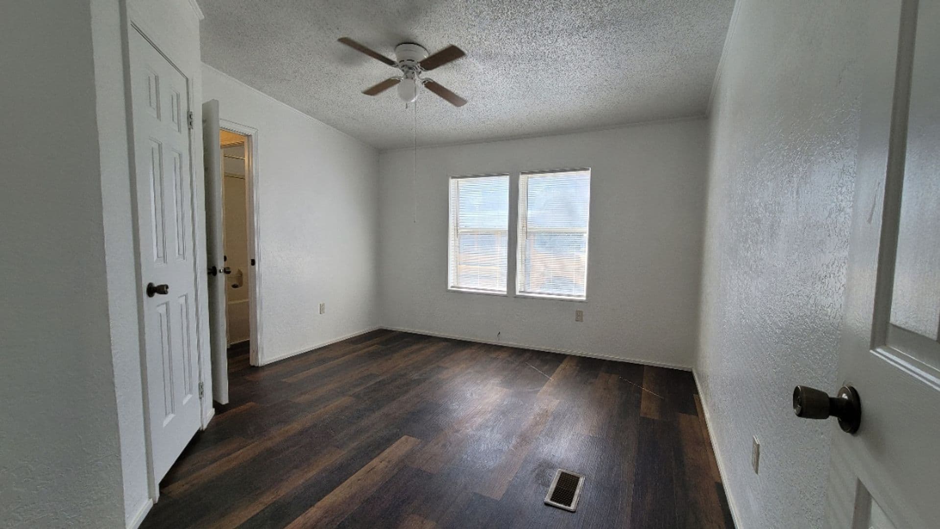 Lubbock House: 6801 19th Street #594