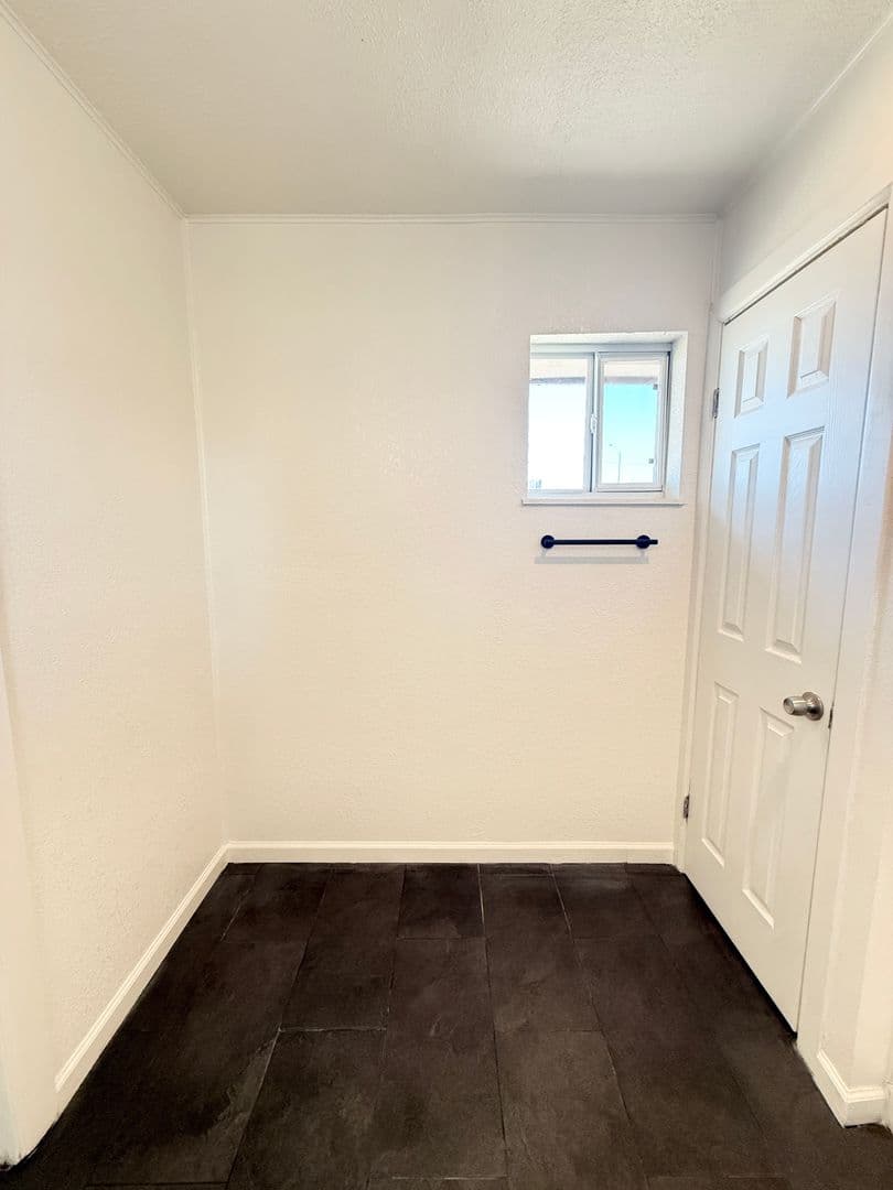 Lubbock Apartment: 1710 9th Street
