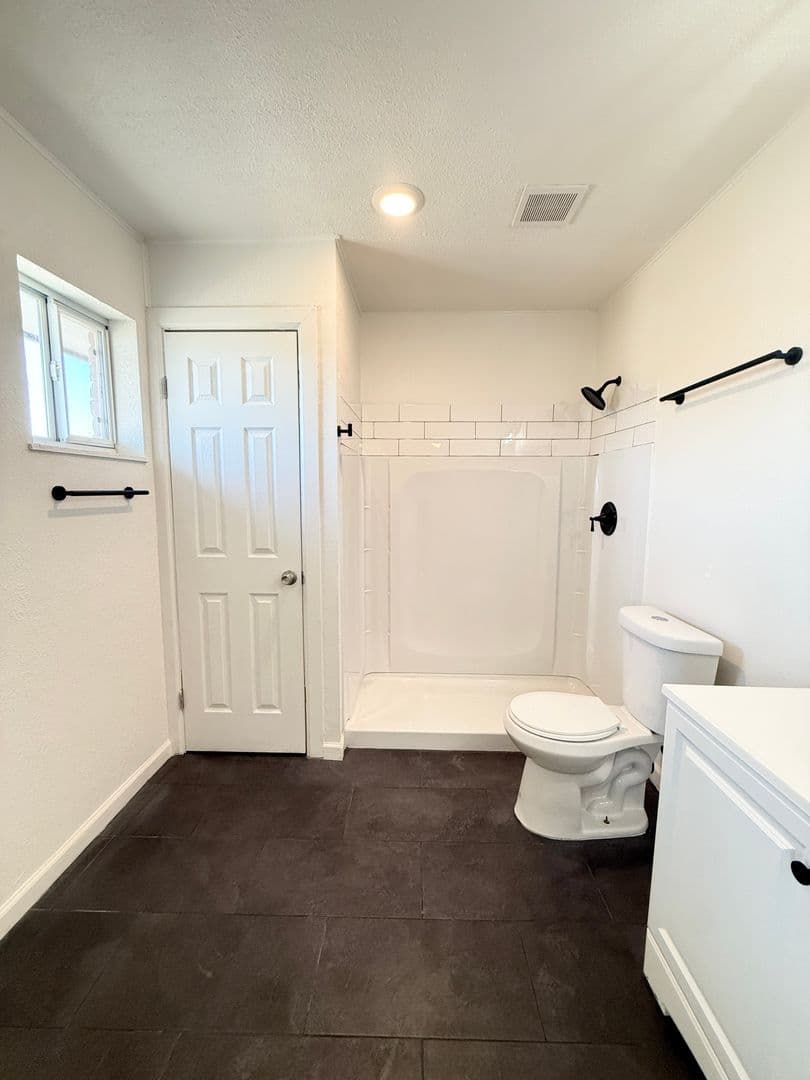 Lubbock Apartment: 1710 9th Street